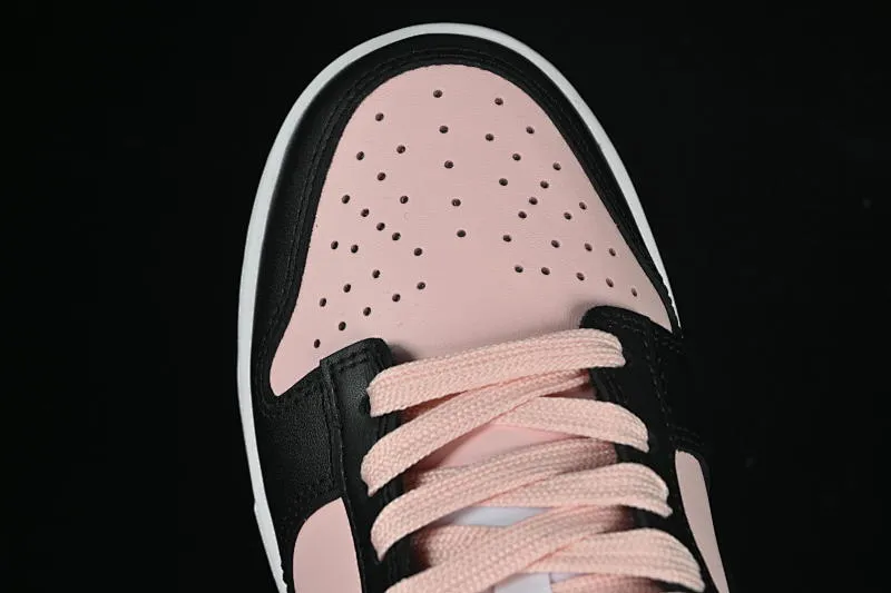 All categories Nk SB Dunk series Nk SB Dunk Low low-top sneakers Nike SB Dunk Low black and pink low-top casual sneakers CW1590-100